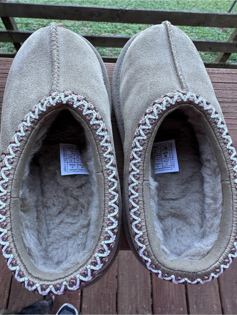 Kids Ugg - Picture 5 of 5
